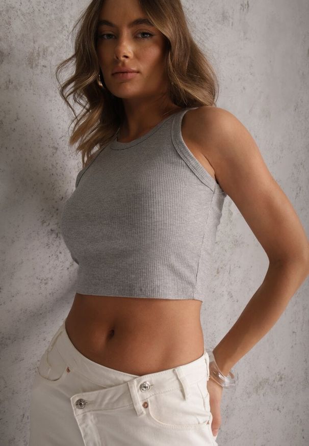 Renee - Szary Top na Ramiączkach Basic Prążkowany Zitira. Okazja: na co dzień. Kolor: szary. Materiał: prążkowany. Długość rękawa: na ramiączkach. Styl: casual