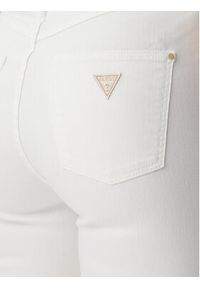 Guess Spodnie materiałowe W5GA1Q D5N71 Beżowy Regular Fit. Kolor: beżowy. Materiał: bawełna
