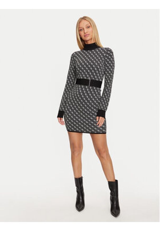 Guess Sukienka dzianinowa Lise W4BK43 Z37K0 Czarny Regular Fit. Kolor: czarny. Materiał: wiskoza, syntetyk