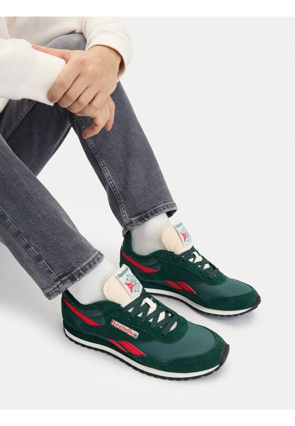 Reebok Sneakersy EO-CLASSIC AZ 100245081 Zielony. Kolor: zielony. Materiał: skóra, zamsz. Model: Reebok Classic