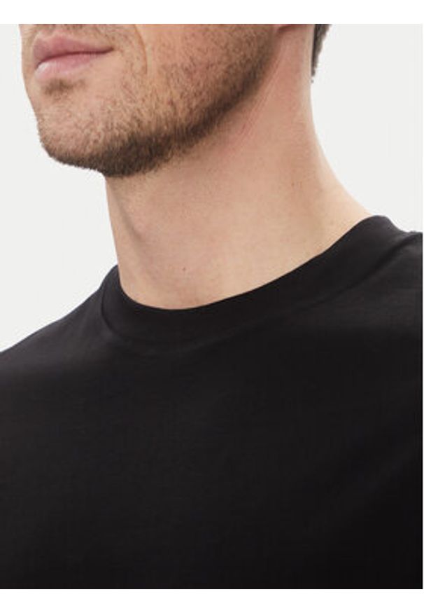 Armani Exchange T-Shirt XM000576 AF10364 UC001 Czarny Loose Fit. Kolor: czarny. Materiał: bawełna