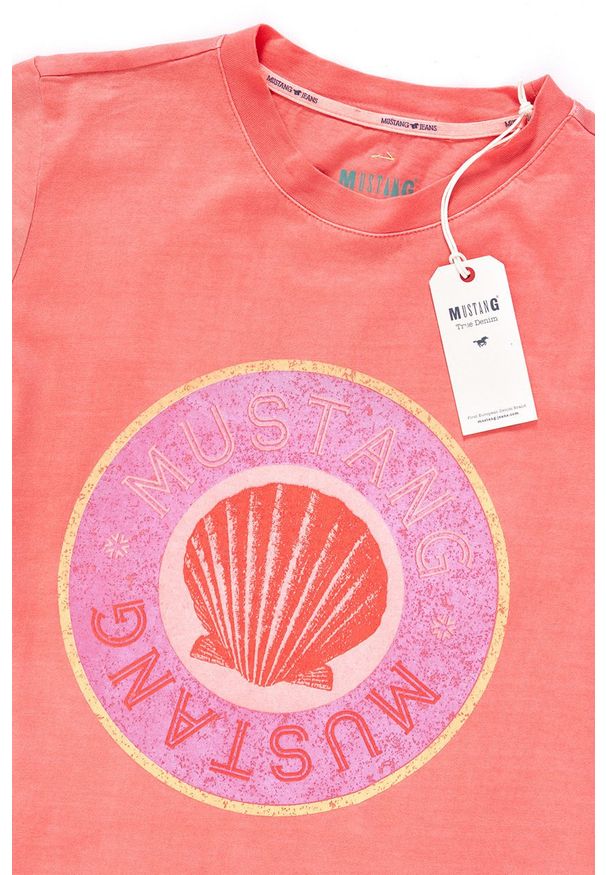 Mustang - MUSTANG T SHIRT DAMSKI Alina C Print Porcelain Rose 1009475 8204. Wzór: nadruk