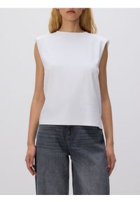 Reserved - T-shirt z poduszkami na ramionach - biały. Kolor: biały. Materiał: bawełna, dzianina #1