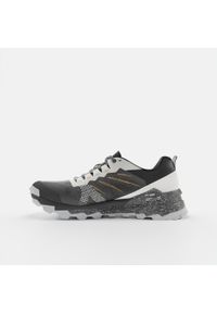 KIPRUN - Buty do biegania w terenie męskie Kiprun MT3. Kolor: biały, wielokolorowy, czarny. Materiał: kauczuk. Szerokość cholewki: normalna. Sport: bieganie