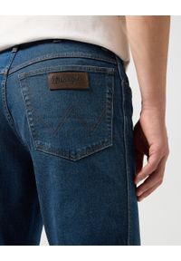 Wrangler - WRANGLER MĘSKIE SPODNIE JEANSOWE TEXAS SPRUCE 112350656 W121018019