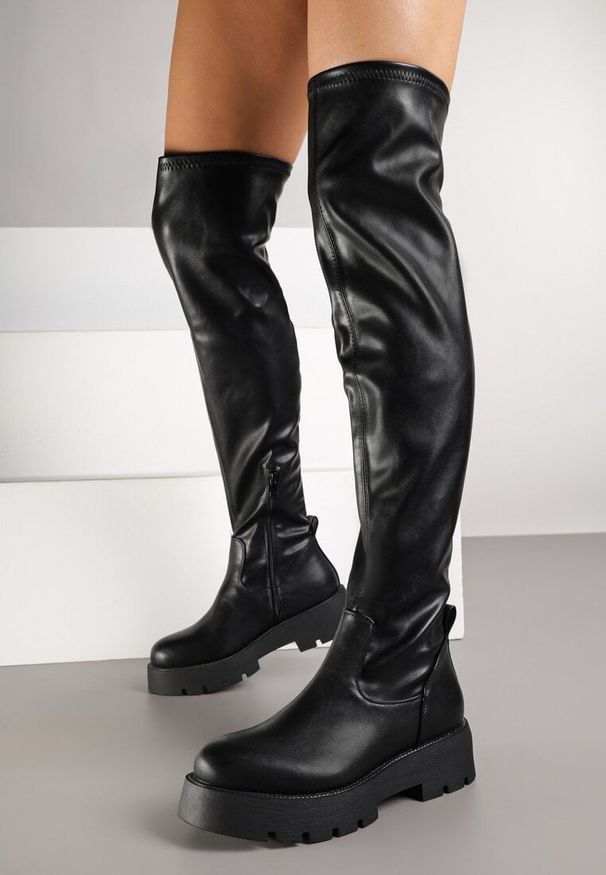 Born2be - Czarne Kozaki z Elastyczną Cholewką za Kolano Fesena. Okazja: na co dzień. Wysokość cholewki: za kolano. Kolor: czarny. Materiał: jeans, skóra. Szerokość cholewki: normalna. Styl: casual
