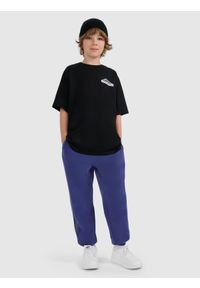 4f - 4F T-shirt oversize z nadrukiem chłopięcy - czarny 140 (9-10 lat). Okazja: na co dzień, na uczelnię. Kolor: czarny. Materiał: dzianina, materiał, dresówka, bawełna, skóra, jeans. Wzór: nadruk. Sezon: lato. Styl: casual #2