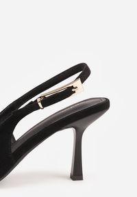 Renee - Czarne Szpilki Slingback VICES z Imitacji Zamszu z Prostokątną Klamerką Natuma. Okazja: na co dzień, na randkę, na ślub cywilny, na wesele. Zapięcie: klamry. Kolor: czarny. Materiał: zamsz. Obcas: na szpilce. Styl: casual, elegancki #3