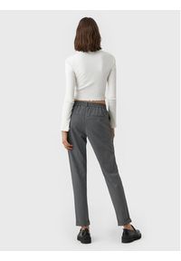 Vero Moda Bluzka Hati 10275570 Biały Slim Fit. Kolor: biały. Materiał: bawełna #3