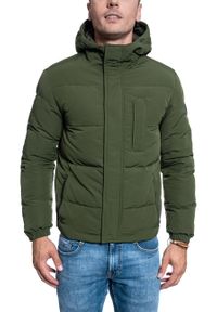 Wrangler - KURTKA ZIMOWA WRANGLER THE BODYGUARD RIFLE GREEN W4C8WWG13. Sezon: zima #4