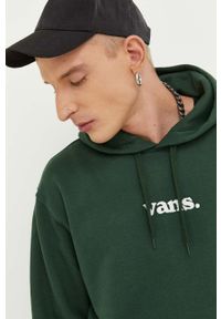 Vans bluza bawełniana męska kolor zielony z kapturem z aplikacją. Typ kołnierza: kaptur. Kolor: zielony. Materiał: bawełna. Wzór: aplikacja #2