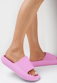 Born2be - Różowe Klapki Kaseis. Nosek buta: otwarty. Kolor: różowy. Materiał: dresówka, materiał