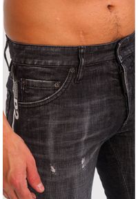DSQUARED2 Czarne jeansy męskie Cool guy jean. Kolor: czarny. Wzór: aplikacja #3
