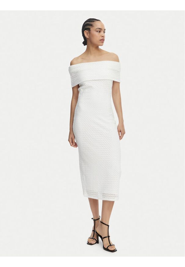 MICHAEL Michael Kors Sukienka codzienna MS683E1KS1 Biały Slim Fit. Okazja: na co dzień. Kolor: biały. Materiał: syntetyk. Typ sukienki: proste. Styl: casual