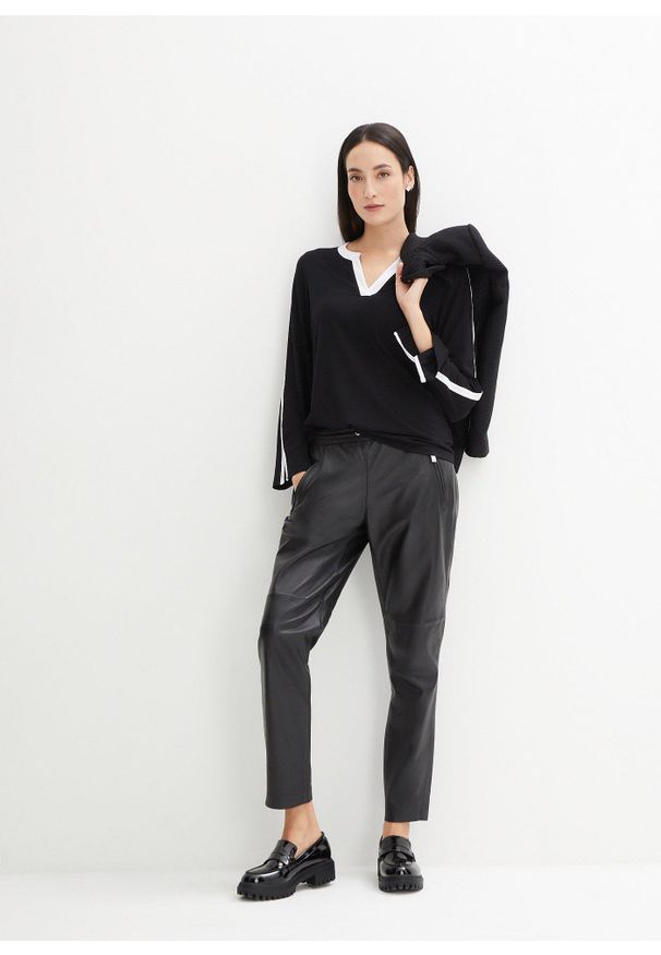 bonprix - Shirt z długim rękawem i rozcięciem. Kolor: czarny. Długość rękawa: długi rękaw. Długość: długie. Styl: elegancki