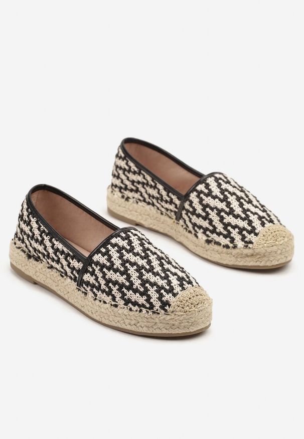 Renee - Czarne Espadryle z Plecionym Sznurkiem Nimiorra. Okazja: na co dzień. Kolor: czarny. Sezon: lato. Obcas: na platformie. Styl: klasyczny, casual