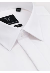 Pako Lorente - PAKO LORENTE - Biała koszula na spinki. Kolor: biały. Materiał: bawełna. Długość rękawa: długi rękaw. Długość: długie. Styl: elegancki #5