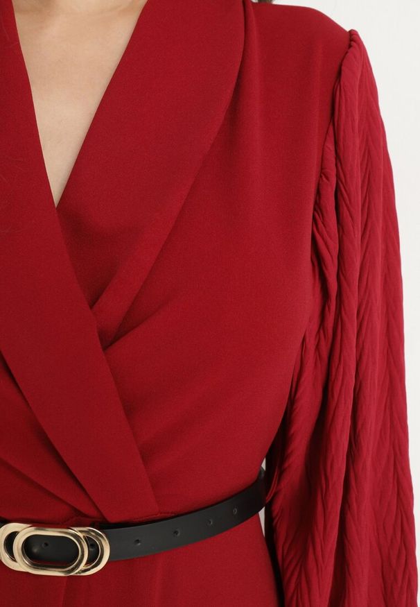 Born2be - Bordowa Rozkloszowana Sukienka Kopertowa z Bufiastymi Rękawami i Paskiem Naliris. Okazja: na co dzień. Typ kołnierza: dekolt w kształcie V. Kolor: czerwony. Materiał: skóra. Typ sukienki: kopertowe. Styl: casual