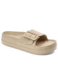 Big-Star - Beżowe Klapki Big Star Wygodne Obuwie Damskie. Okazja: na plażę. Kolor: beżowy. Materiał: materiał. Sezon: lato. Styl: elegancki #1