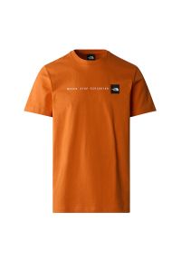 The North Face - Koszulka The North Never Stop Exploring 0A87NSPCO1 - pomarańczowa. Kolor: pomarańczowy. Materiał: bawełna. Długość rękawa: krótki rękaw. Długość: krótkie. Wzór: nadruk
