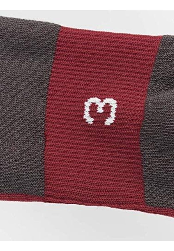 Getry piłkarskie Puma Liga Core Socks. Kolor: czerwony, biały, wielokolorowy. Materiał: materiał. Sport: piłka nożna