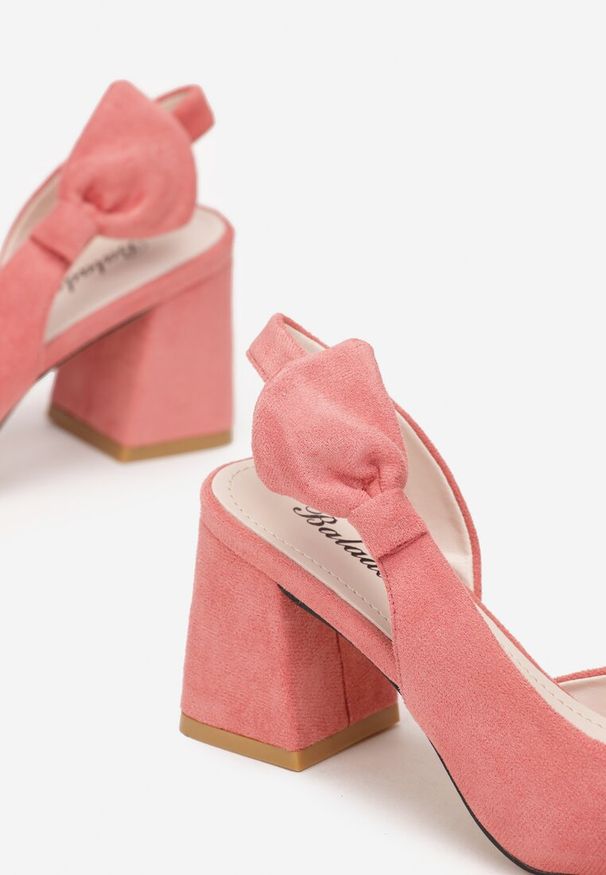 Renee - Różowe Czółenka na Słupku ze Szpiczastym Noskiem i Kokardką Kimara. Nosek buta: szpiczasty. Kolor: różowy. Obcas: na słupku