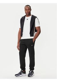 Hugo - HUGO Spodnie dresowe Dimacs 50533695 Czarny Relaxed Fit. Kolor: czarny. Materiał: bawełna
