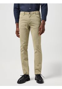 Wrangler - MESKIE SPODNIE WRANGLER GREENSBORO DARK TEA 112362437 #1