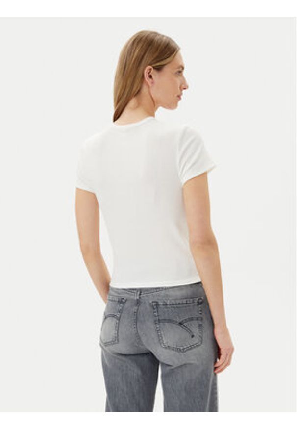 only - ONLY T-Shirt Daniella 15350554 Biały Slim Fit. Kolor: biały. Materiał: wiskoza