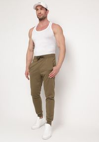 Born2be - Ciemnozielone Spodnie Dresowe z Wiązaniem w Pasie z Wyższym Stanem Aricasa. Stan: podwyższony. Kolor: zielony. Materiał: dresówka #7