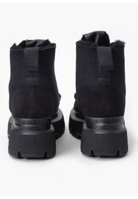 Inuikii - INUIKII MATILDA SHEARLING Śniegowce damskie. Okazja: na spacer, do pracy, na co dzień. Kolor: czarny. Styl: casual #3