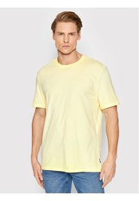 Only & Sons T-Shirt Millenium 22018868 Żółty Regular Fit. Kolor: żółty. Materiał: bawełna