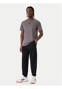 Adidas - adidas Koszulka techniczna D4T PrimeLift 3 Stripes KE9936 Szary Regular Fit. Kolor: szary. Materiał: syntetyk #2