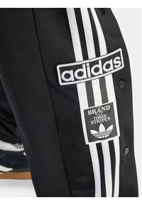 Adidas - adidas Spodnie dresowe adicolor Classics Adibreak IM8219 Czarny Regular Fit. Kolor: czarny. Materiał: syntetyk #6