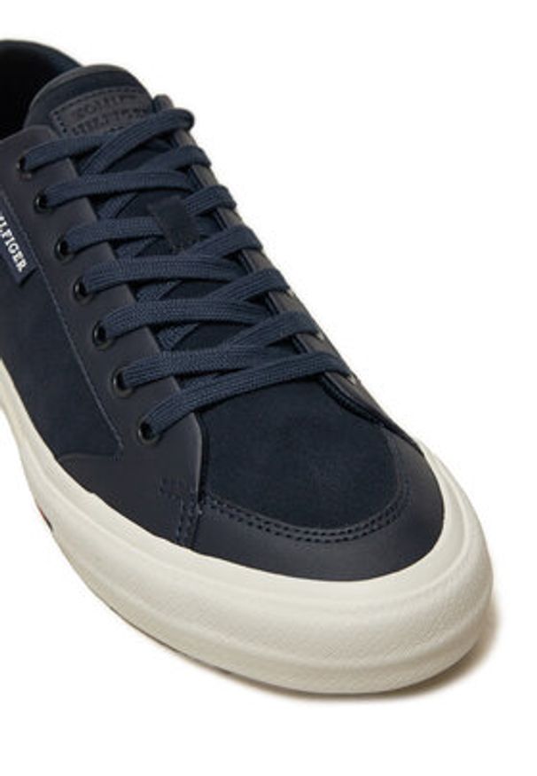 TOMMY HILFIGER - Tommy Hilfiger Sneakersy Vulc Street Low FM0FM05458 Granatowy. Kolor: niebieski. Materiał: skóra