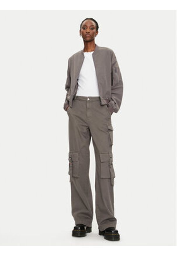 Noisy may - Noisy May Kurtka bomber Kirby 27028805 Szary Regular Fit. Kolor: szary. Materiał: syntetyk