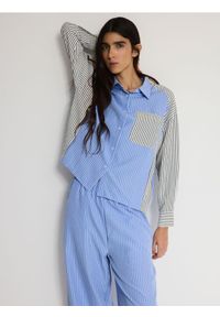 Reserved - Koszula w paski z kieszenią - wielobarwny. Materiał: tkanina. Wzór: paski #1