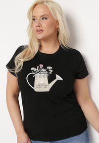 Born2be - Czarny Bawełniany T-shirt z Ozdobnym Nadrukiem Littana. Okazja: na co dzień. Kolor: czarny. Materiał: bawełna. Wzór: nadruk. Sezon: wiosna, lato. Styl: casual, klasyczny #6