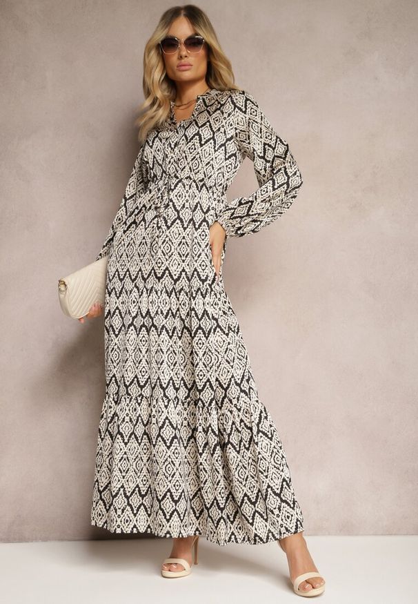 Renee - Czarno-Biała Casualowa Sukienka ze Sznurkiem w Pasie i Falbanką Carmarie. Okazja: na co dzień. Kolor: czarny. Materiał: satyna. Styl: casual
