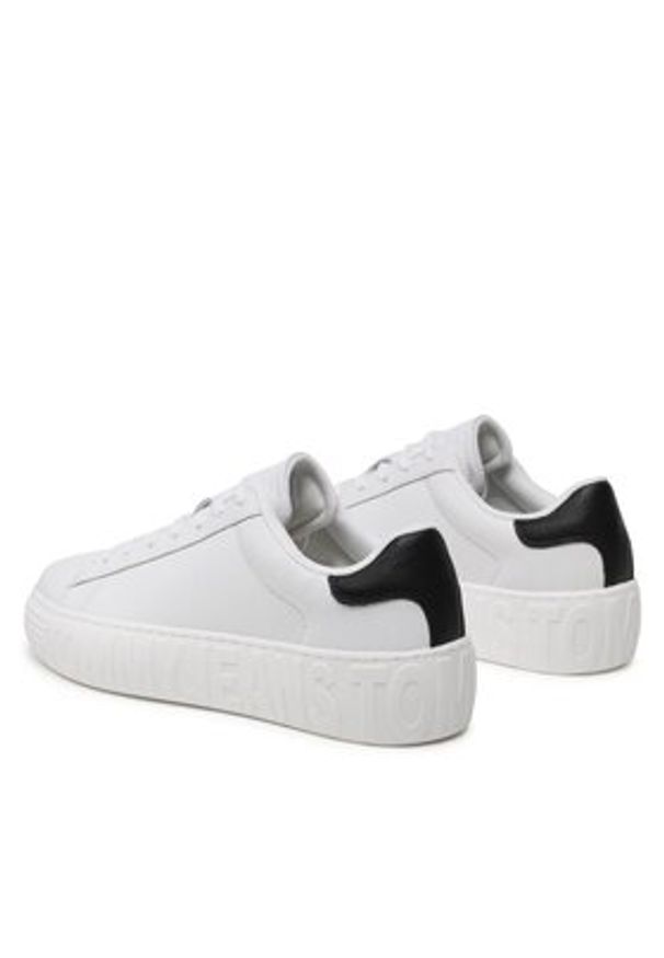 Tommy Jeans Sneakersy Leather Outsole EM0EM01159 Biały. Kolor: biały. Materiał: skóra