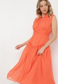 Born2be - Pomarańczowa Sukienka Długa Rozkloszowana z Powlekanymi Guzikami Ingridesa. Kolor: pomarańczowy. Długość: maxi #7