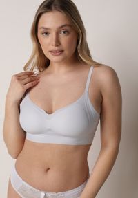 Born2be - Niebieski Bezszwowy Biustonosz Bez Fiszbin z Elastycznego Materiału Edalith. Kolor: niebieski. Materiał: materiał #1