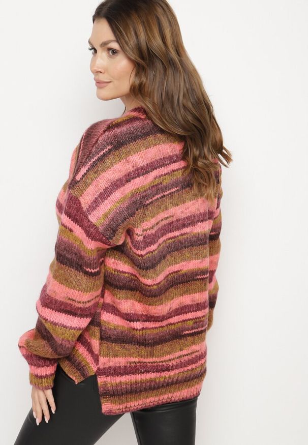Born2be - Różowo-Brązowy Sweter w Poziome Paski Rortia. Kolor: różowy. Materiał: materiał. Wzór: paski. Sezon: zima