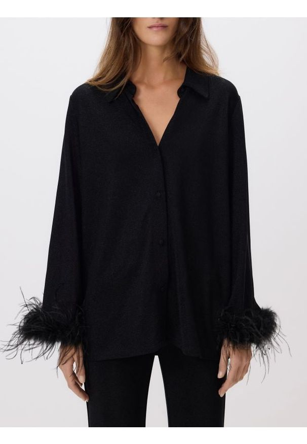 Reserved - Koszula z metalizowaną nitką - czarny. Kolor: czarny. Materiał: dzianina