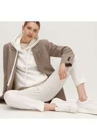 Reserved - Spodnie z elastyczną talią - Biały. Kolor: biały #1