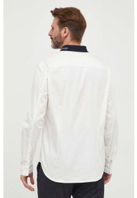 Armani Exchange koszula męska kolor beżowy regular z kołnierzykiem klasycznym. Typ kołnierza: kołnierzyk klasyczny. Kolor: beżowy. Materiał: tkanina. Styl: klasyczny #2