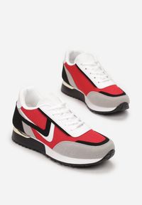 Born2be - Czerwone Sneakersy Lametai. Nosek buta: okrągły. Zapięcie: sznurówki. Kolor: czerwony. Materiał: nubuk, skóra ekologiczna, materiał, syntetyk, jeans. Wzór: aplikacja. Obcas: na platformie #3