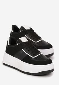 Born2be - Czarne Sneakersy Loneno. Nosek buta: okrągły. Zapięcie: sznurówki. Kolor: czarny. Materiał: materiał. Szerokość cholewki: normalna. Wzór: gładki, aplikacja #5