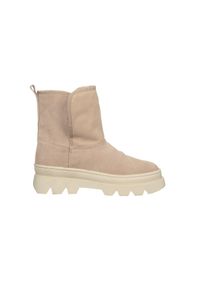 Botki Bayla-161 031 Jordy 001 Srt 81 Agatha Perla 161658, Beżowy, Skóra naturalna - 41. Okazja: na co dzień. Nosek buta: okrągły. Zapięcie: bez zapięcia. Kolor: beżowy. Szerokość cholewki: normalna. Wysokość cholewki: za kostkę. Materiał: skóra. Sezon: zima, jesień. Obcas: na obcasie. Styl: casual, elegancki. Wysokość obcasa: średni #1