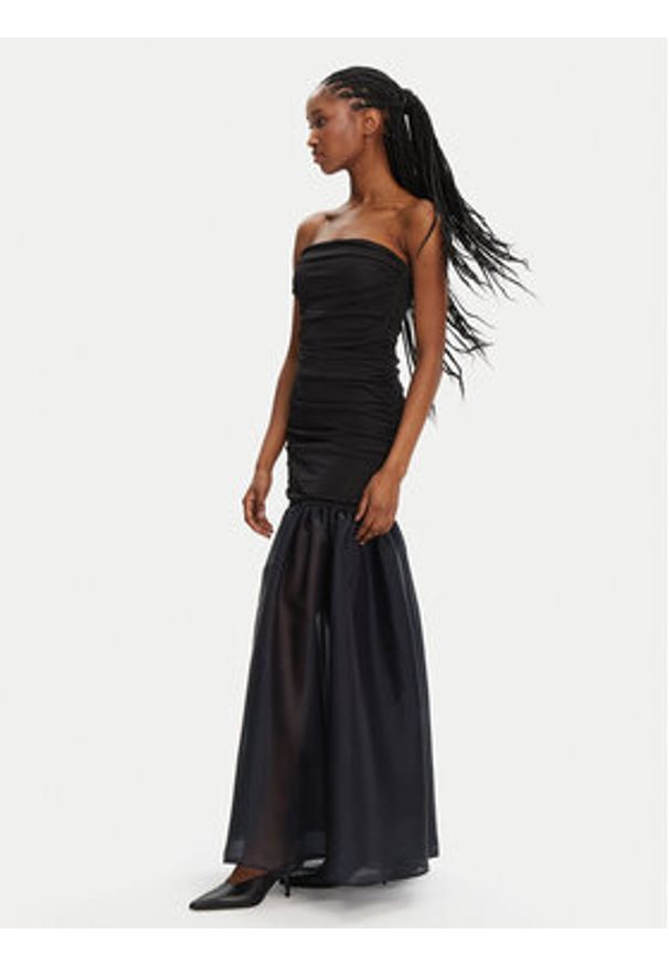 STAUD Sukienka wieczorowa Liya R24F2184JO Czarny Slim Fit. Kolor: czarny. Materiał: wiskoza. Styl: wizytowy